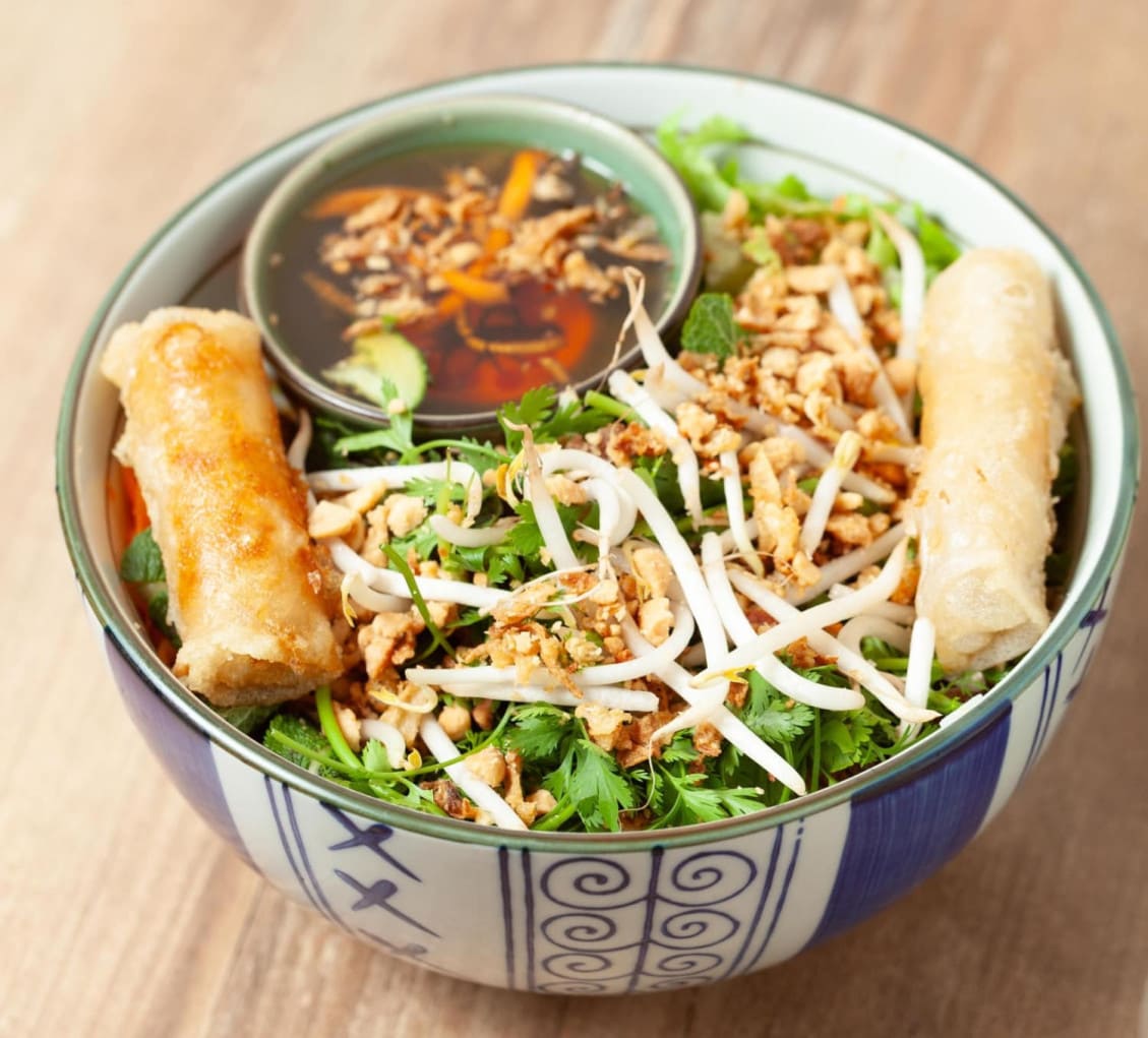 Thuy — photo 2