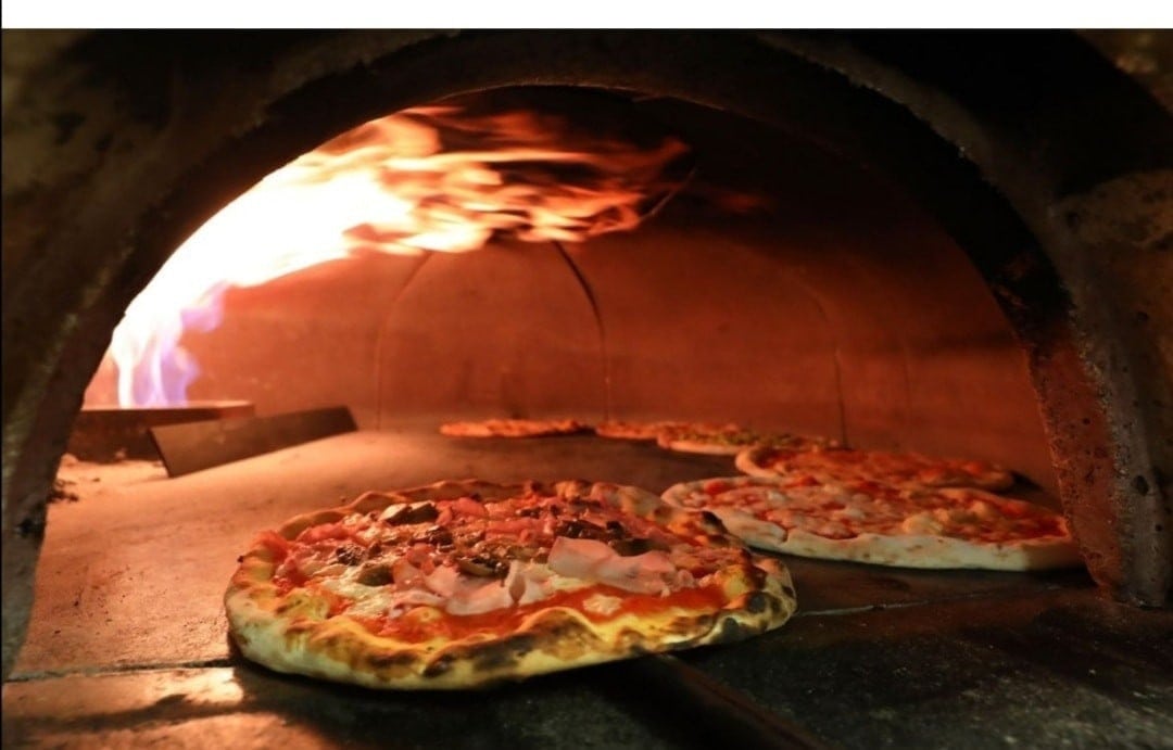 Delicia Pizza — photo 2