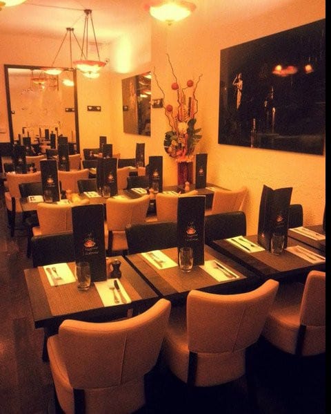 Café Pizzeria Victoria — photo 3