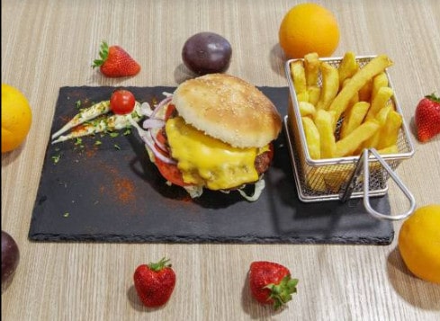 Food tower — photo 2