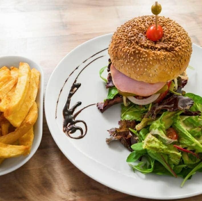Photo de Le village Bistrot
