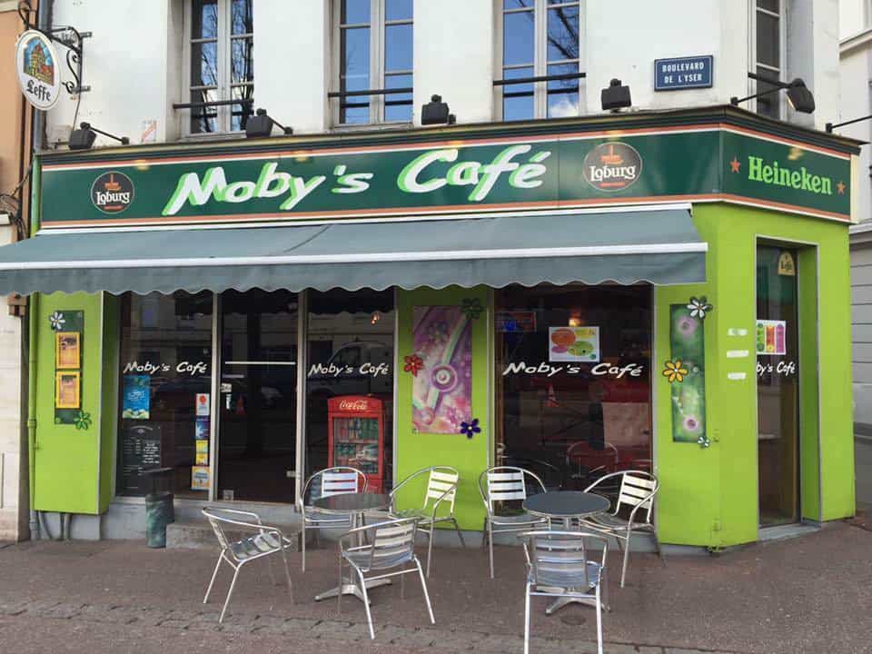 Moby's Café — photo 2