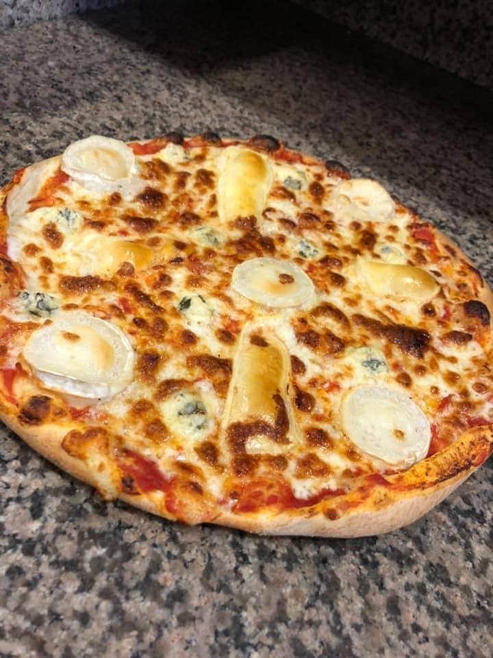 La Tour De Pizz - Une autre pizza