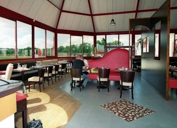 Le Club Pelican — Restaurant Français à Tourville la Riviere — photo 3