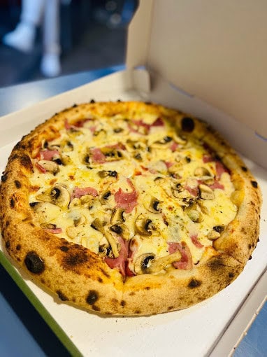 Pizza House — photo 2