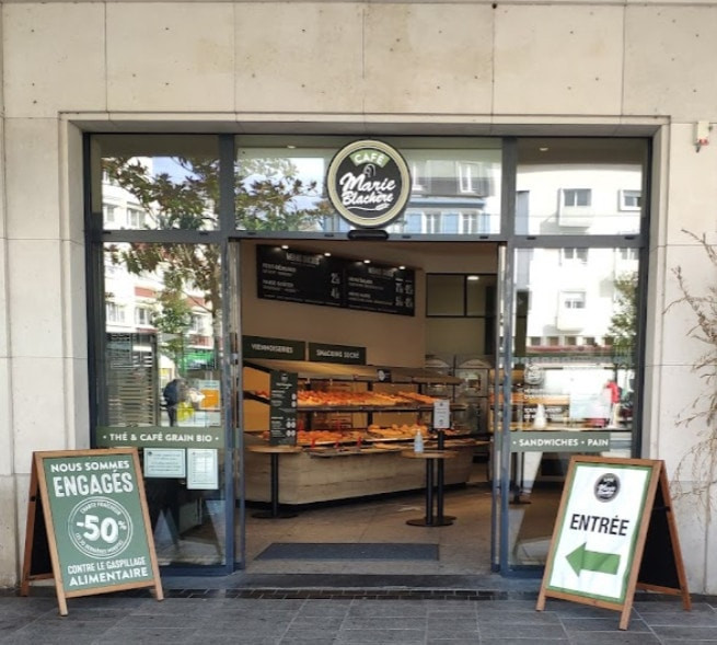 Boulangerie Marie Blachère - La façade