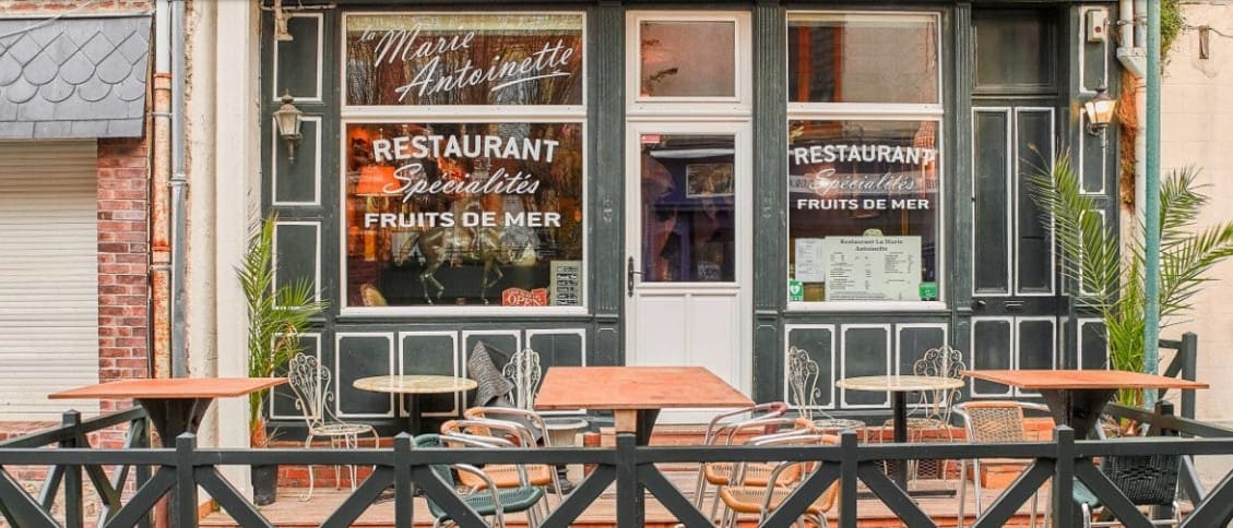 Marie Antoinette — Poissons et fruits de mer à Etretat — photo 2