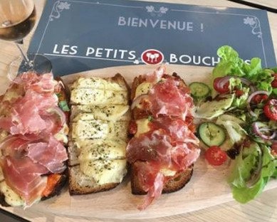 Photo de Les petits bouchons 77