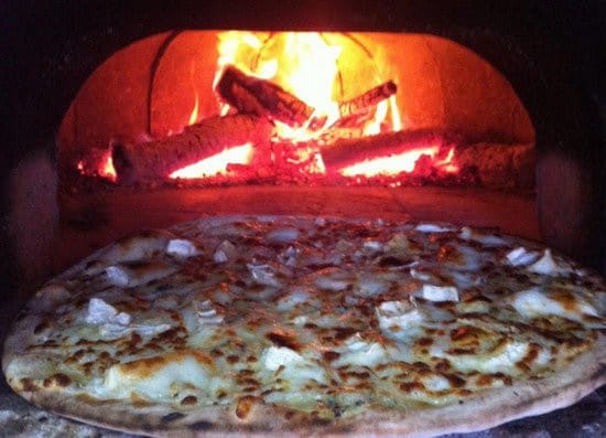 Pizza du vieux pont — Pizza - pizzéria à Montereau Faut Yonne — photo 3