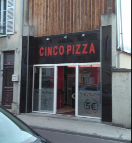 Cinco pizza — photo 3