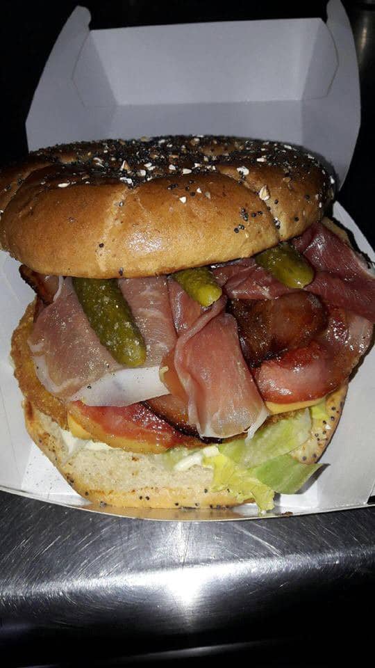 Frenchy's Burger — photo 2