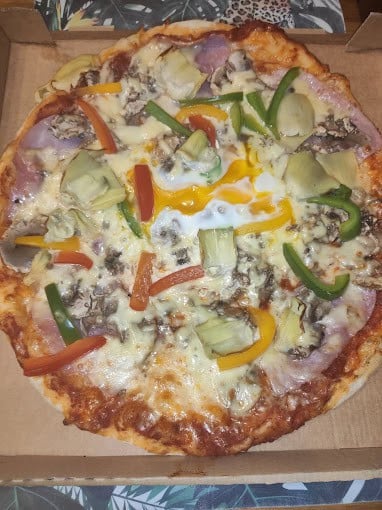 MJ Pizz' — photo 2