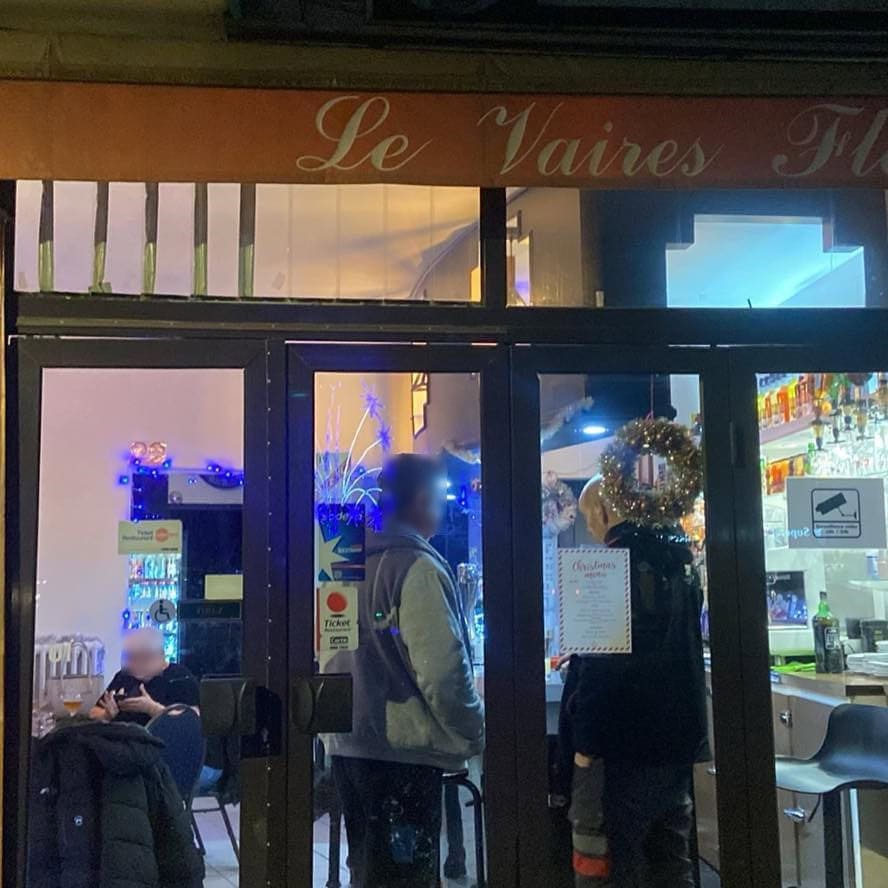 Vaires Café — photo 3