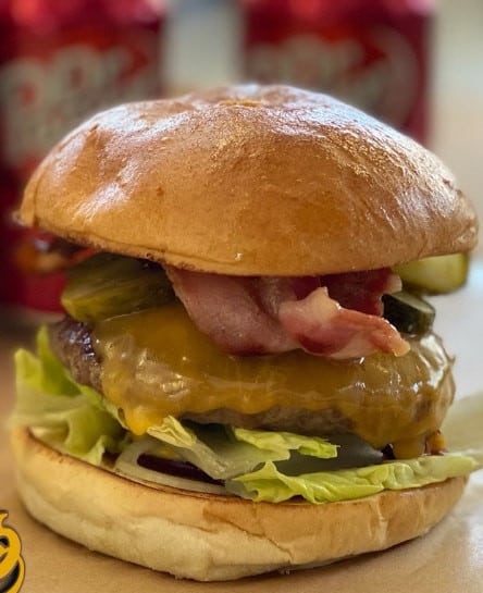 Steve's Dogs and Burgers — photo 2