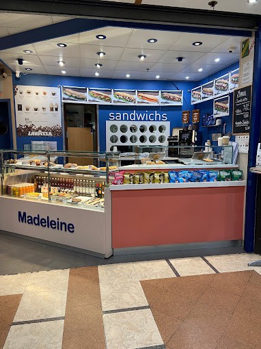 Madeleine — photo 3