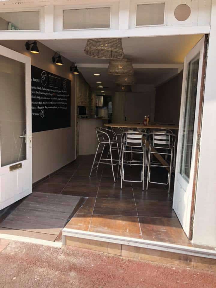 Signature's Burgers — photo 3