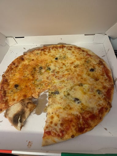 Pizza Montaigne — photo 2