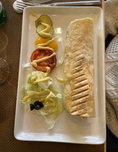 food house — photo 2