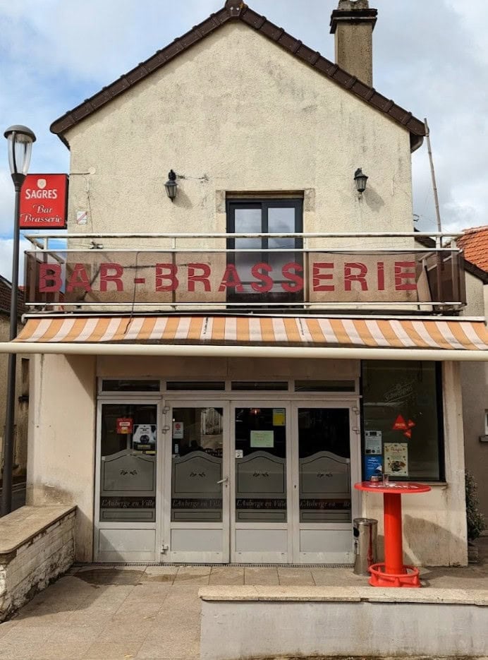 L'auberge En Ville — Brasserie à Aubergenville — photo 2