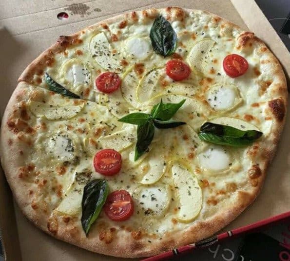 Le Chalet A Pizza — photo 2