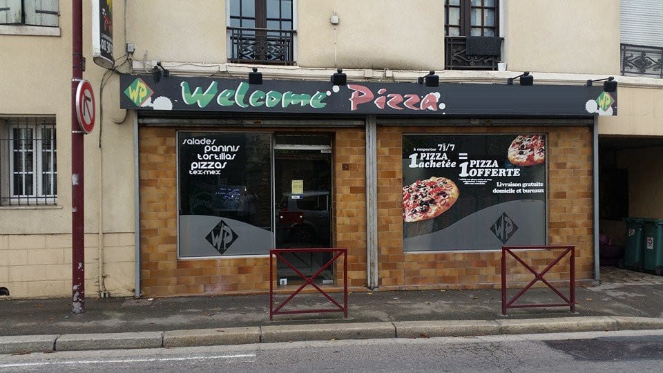 Welcome pizza — photo 2