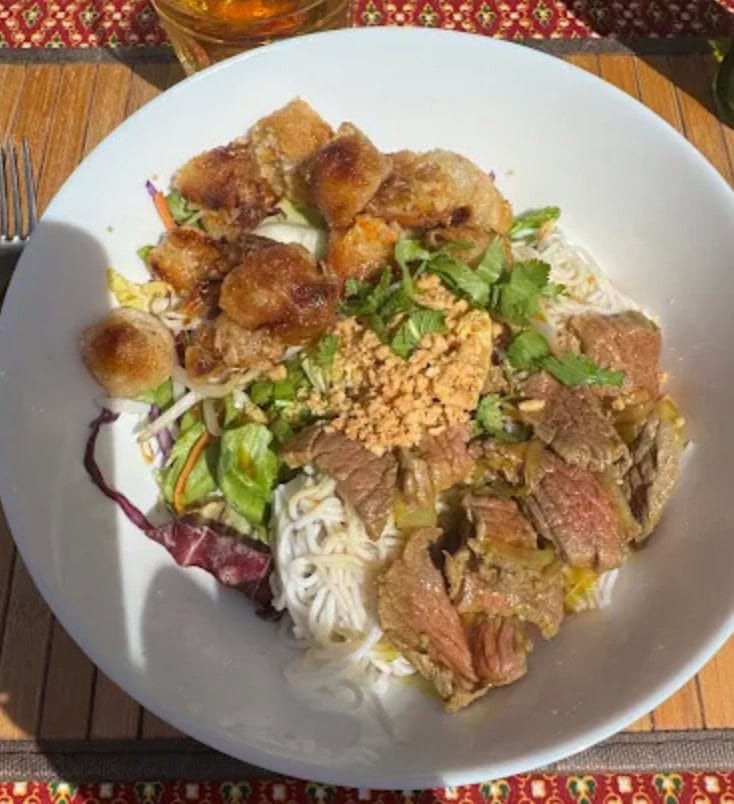 I Nout — Sushi et Japonais à Bressuire — photo 2