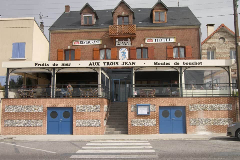 Aux Trois Jean — photo 2