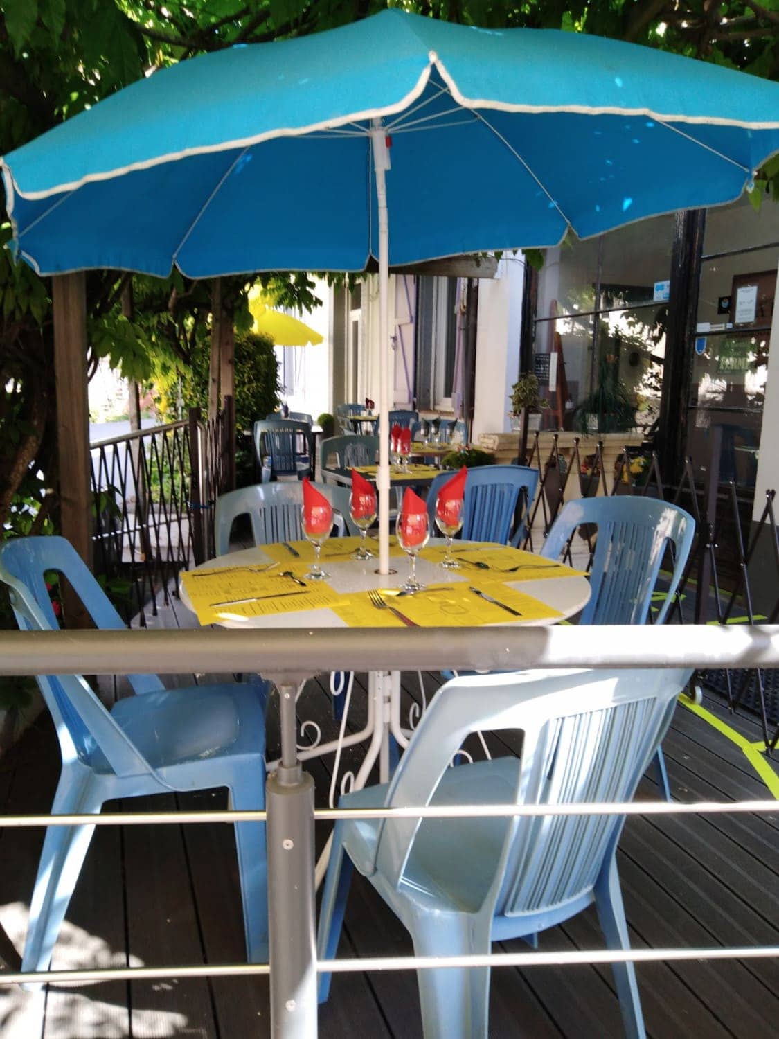 La Bonne Auberge — Restaurant Français à Cahuzac sur Vere — photo 2