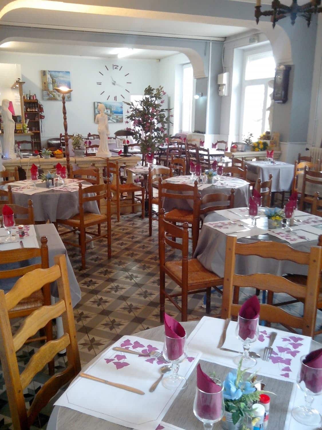 La Bonne Auberge — Restaurant Français à Cahuzac sur Vere — photo 3