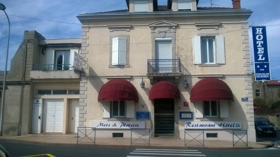 Hôtel Restaurant Mets et Plaisirs — photo 2
