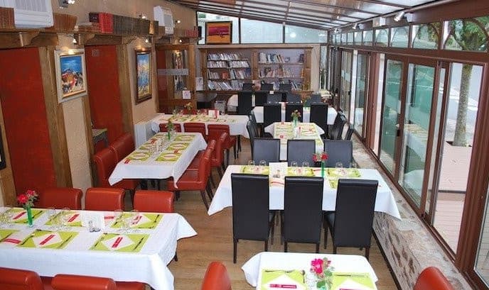 La Bibliotèca — photo 3