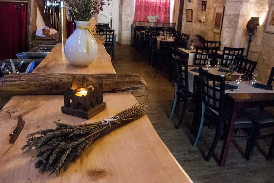 La table des 3 Chevaliers à Lauzerte - menu et photos