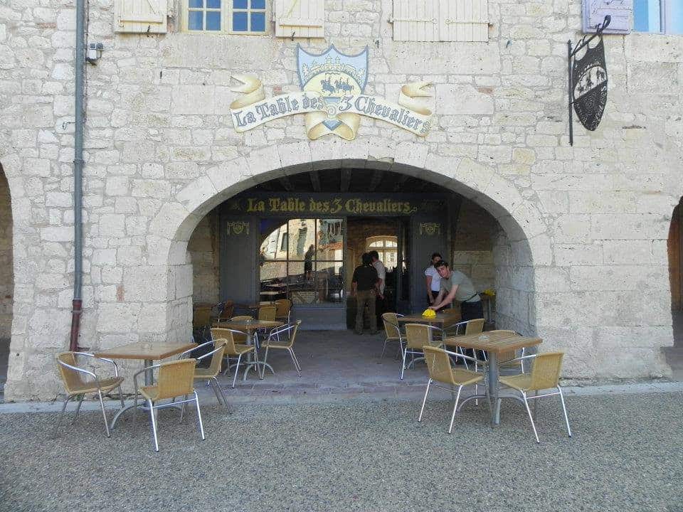 La table des 3 Chevaliers à Lauzerte - menu et photos