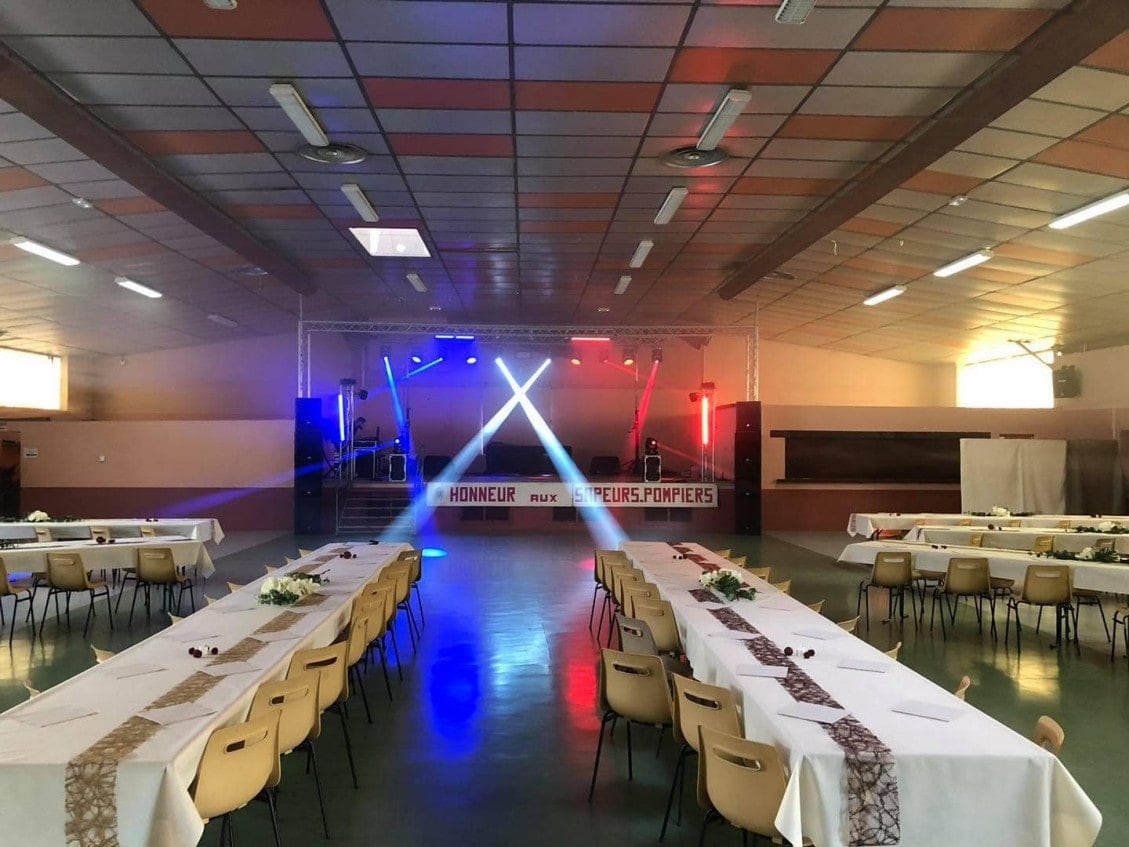 La tour de Pizz' 82 à Lafrancaise - menu et photos