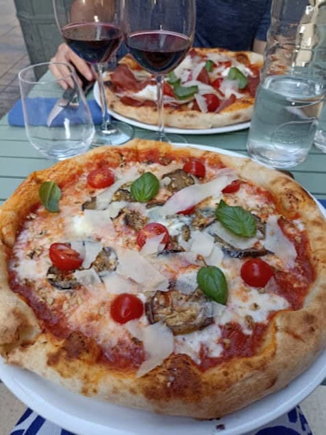 A tavola — photo 2