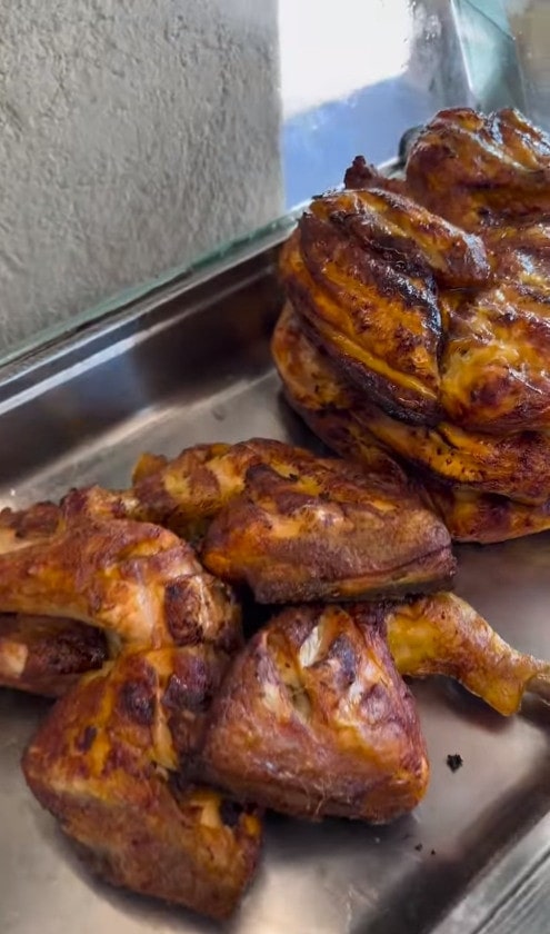 Au poulet grillé  chez asfour — Viandes et Grillades à Toulon — photo 2