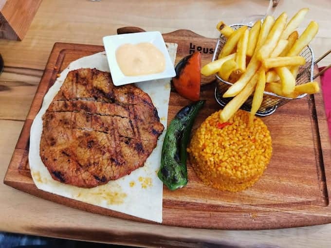 Grill House — photo 2
