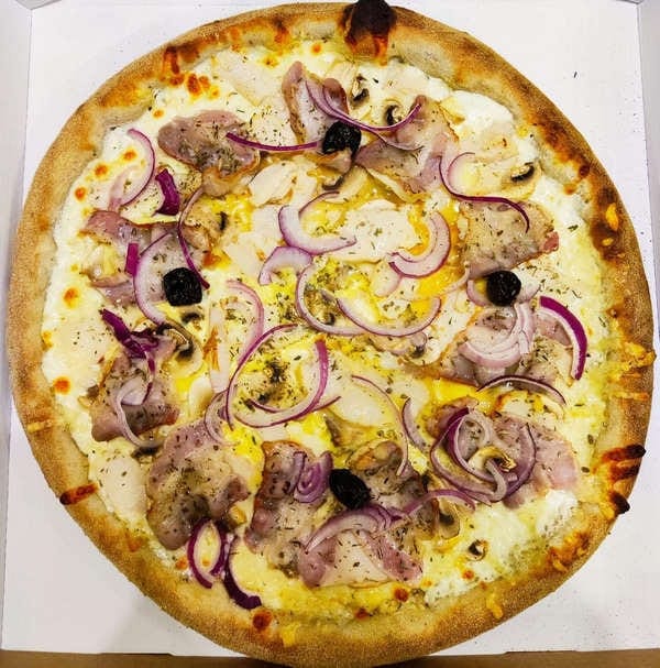 M'Y Pizza — photo 2
