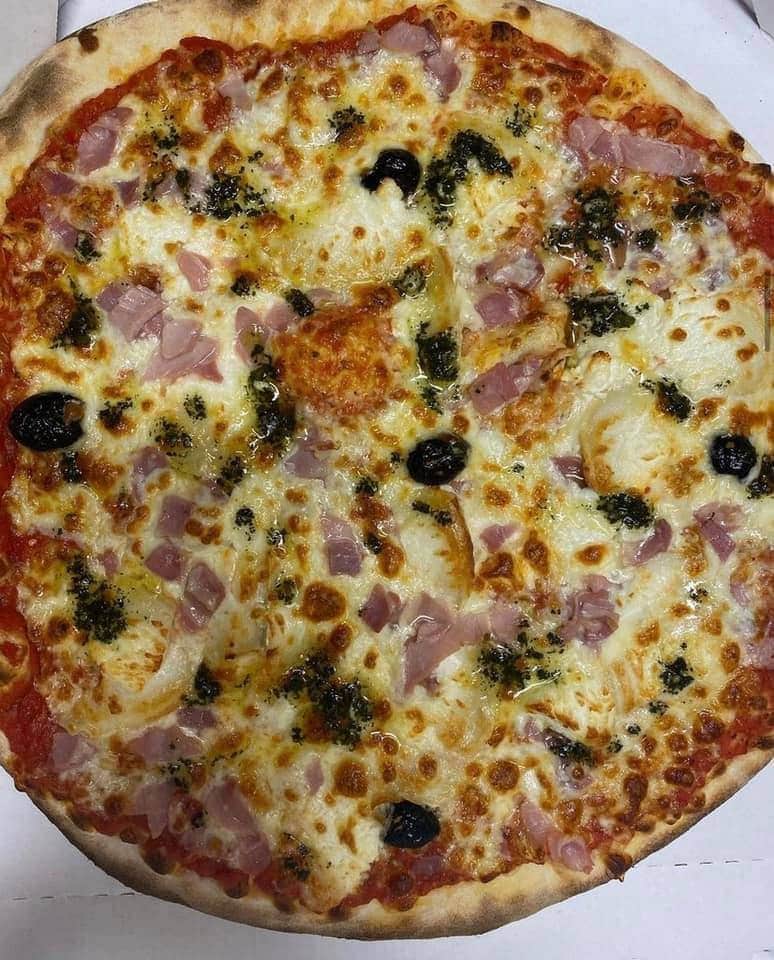 Pizza de la tour - Une pizza italienne