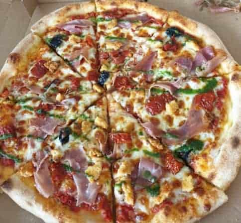 Si Una Pizz'a — photo 2