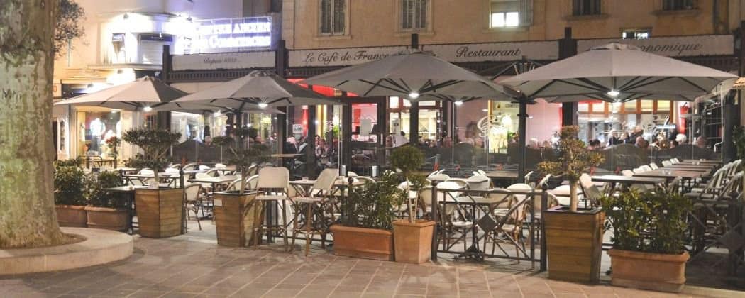 Le Cafe De France — photo 2