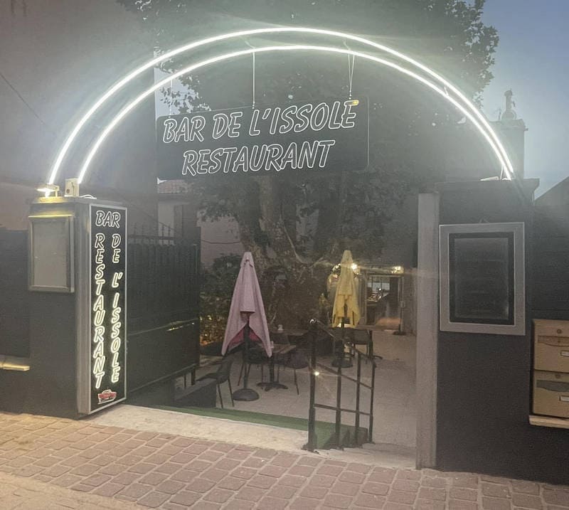 Bar De l'Issole Restaurant — photo 2