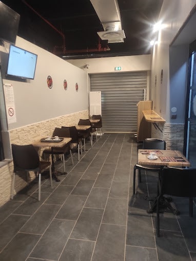 Burger mistral factory — photo 3