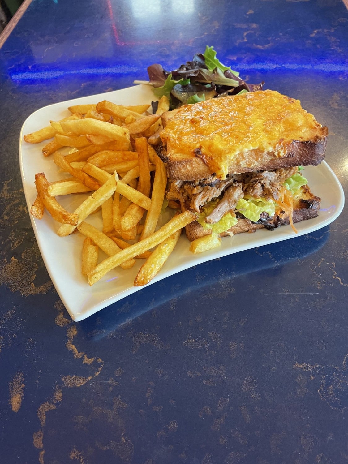 Peeky brasserie — photo 4