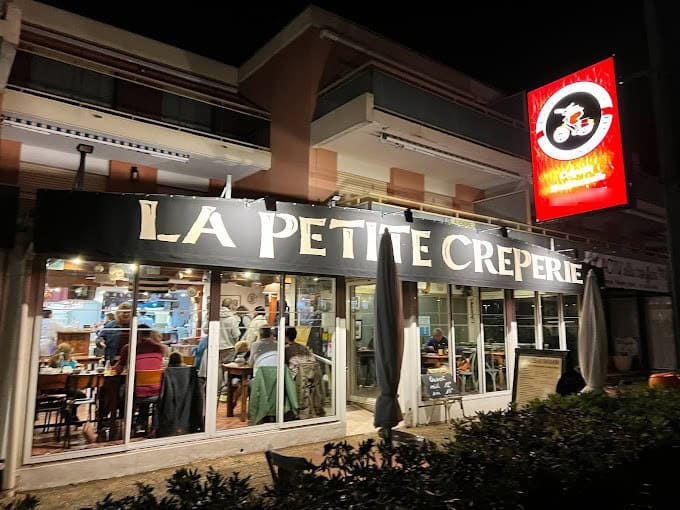 La Petite Creperie — photo 3