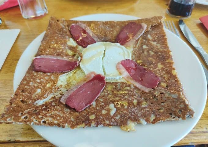La Petite Creperie — photo 2