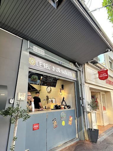 Le Bec d'Or Burger — photo 3