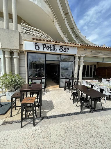 Ô Petit Bar — photo 3