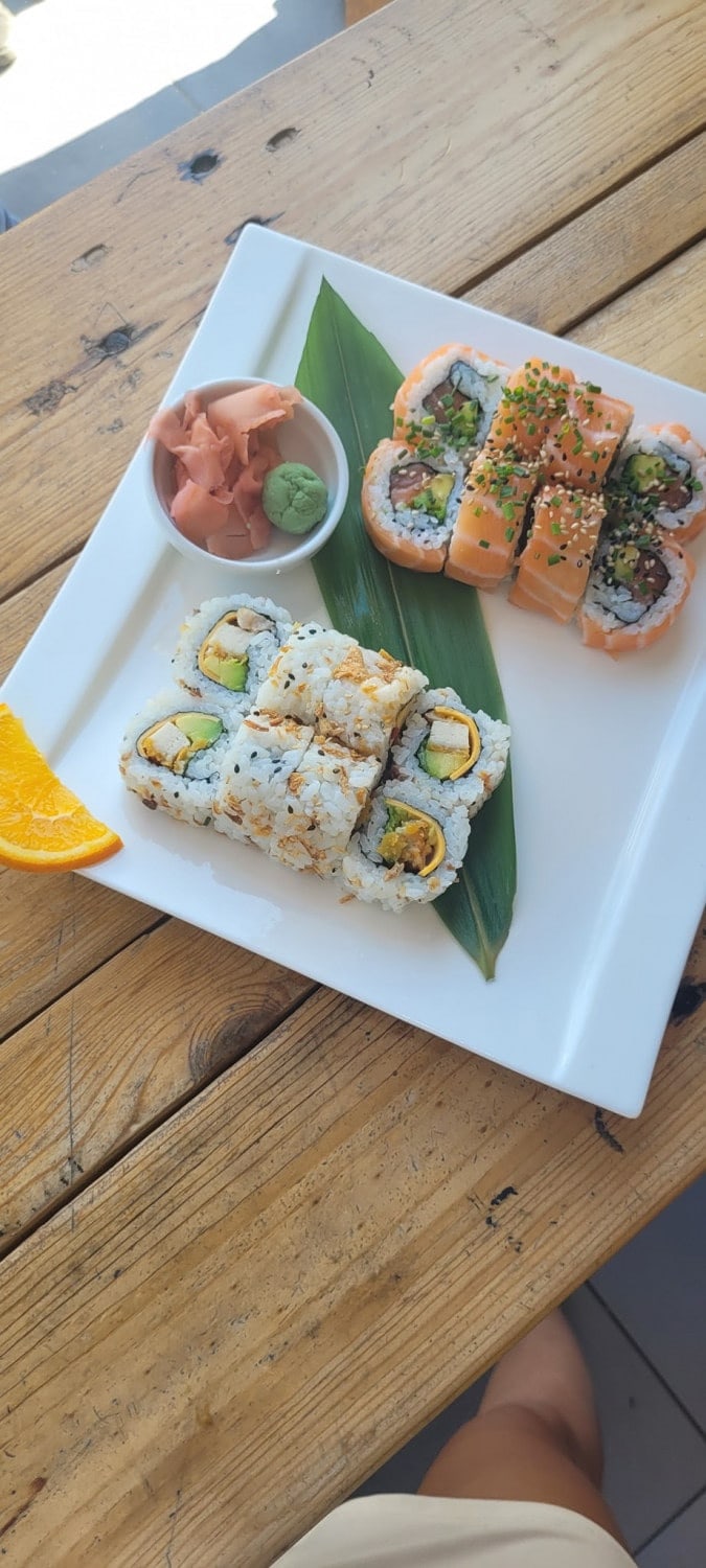 2J Sushi — photo 2