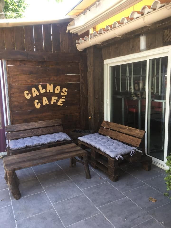 Calmos cafe — photo 2